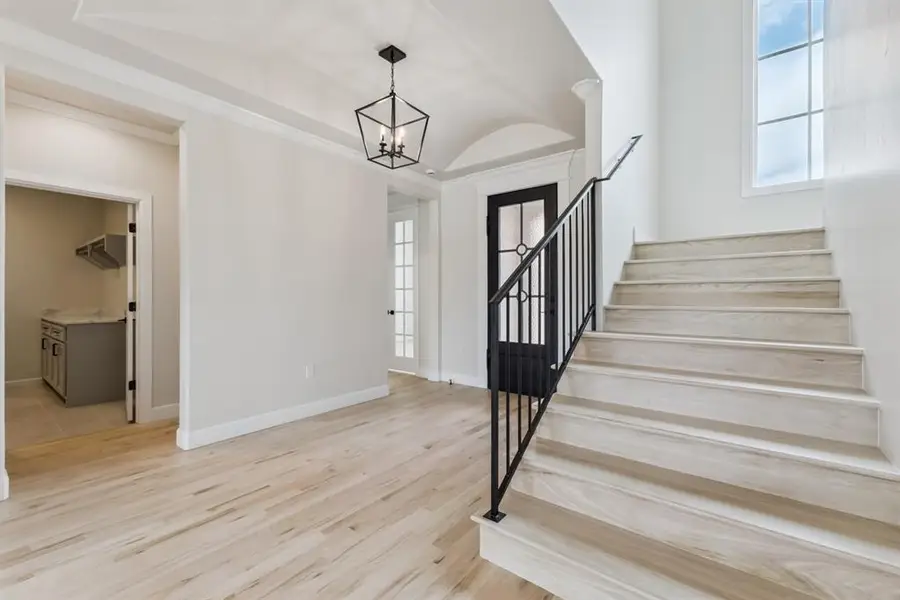 3924 Stone Hollow Lane, Edmond, OK 73034 - Image #2