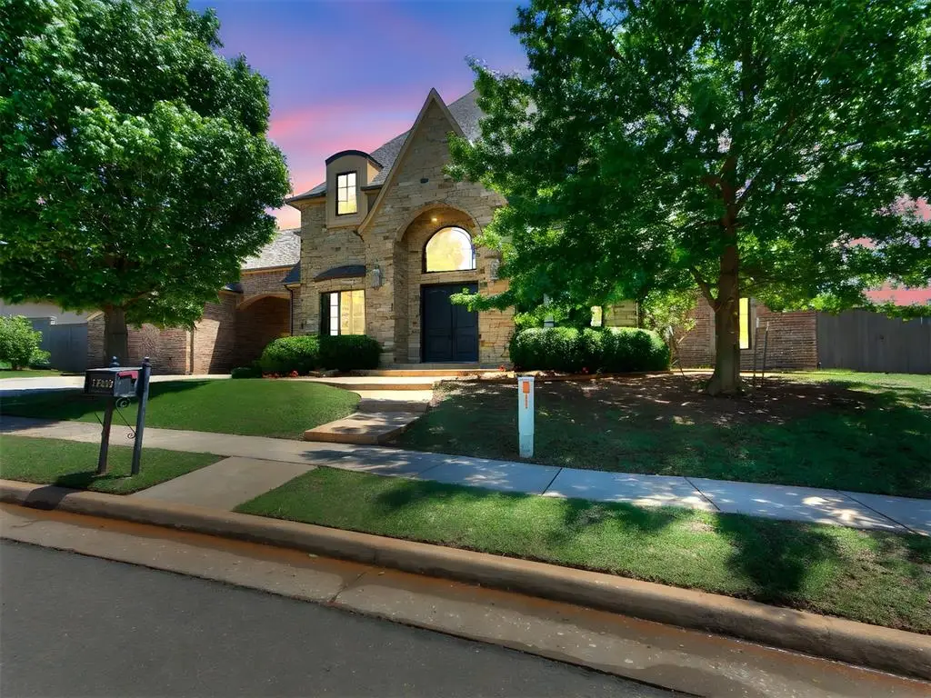 17412 Hawks View Court, Edmond, OK 73012 - Image #1