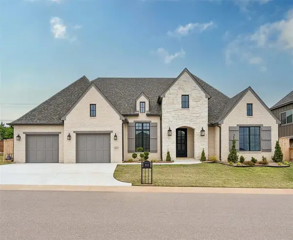 2917 Stone Meadow Way, Edmond, OK 73034