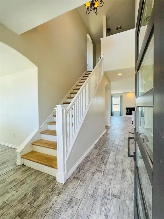 9514 N Woodchuck Court, Edmond, OK 73034 - Image #2