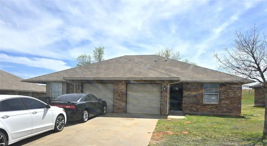 21 Lombardy Place, Clinton, OK 73601 - Image #1
