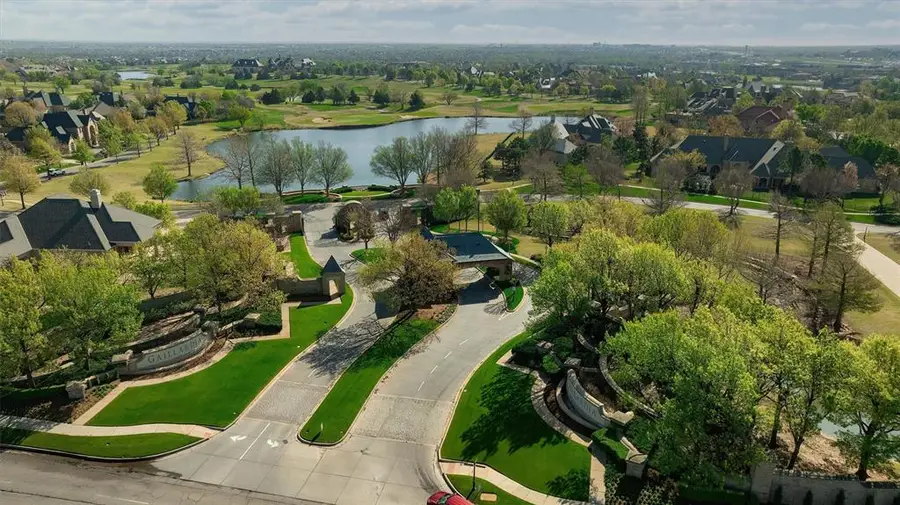 14700 Hollyhock Drive, Oklahoma City, OK 73142 - Image #2