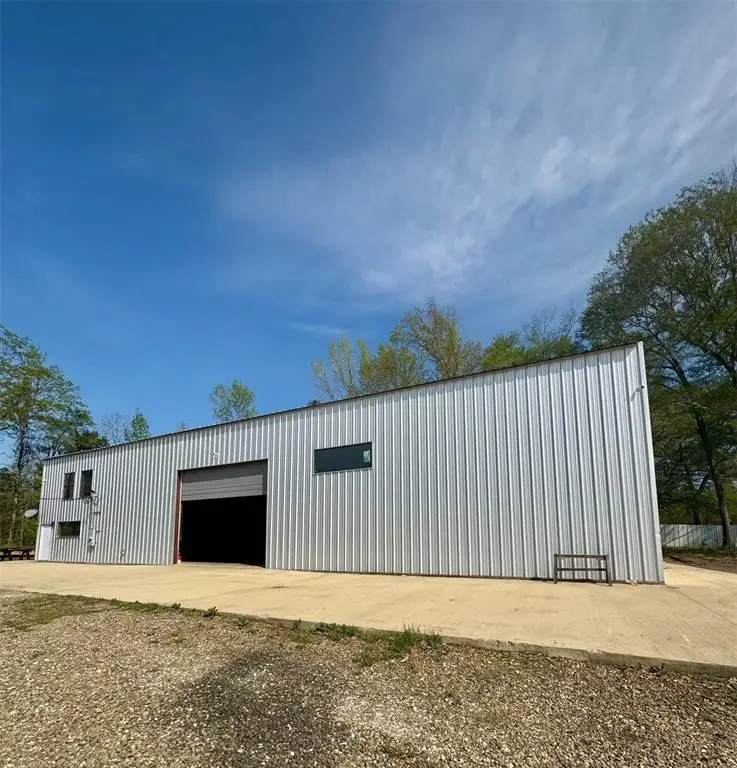 204 W Sherry Lane, Broken Bow, OK 74728 - Image #1