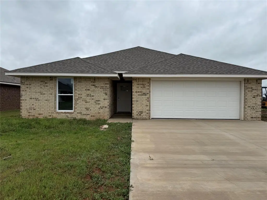 1808 Sommerset Place, Altus, OK 73521 - Image #1