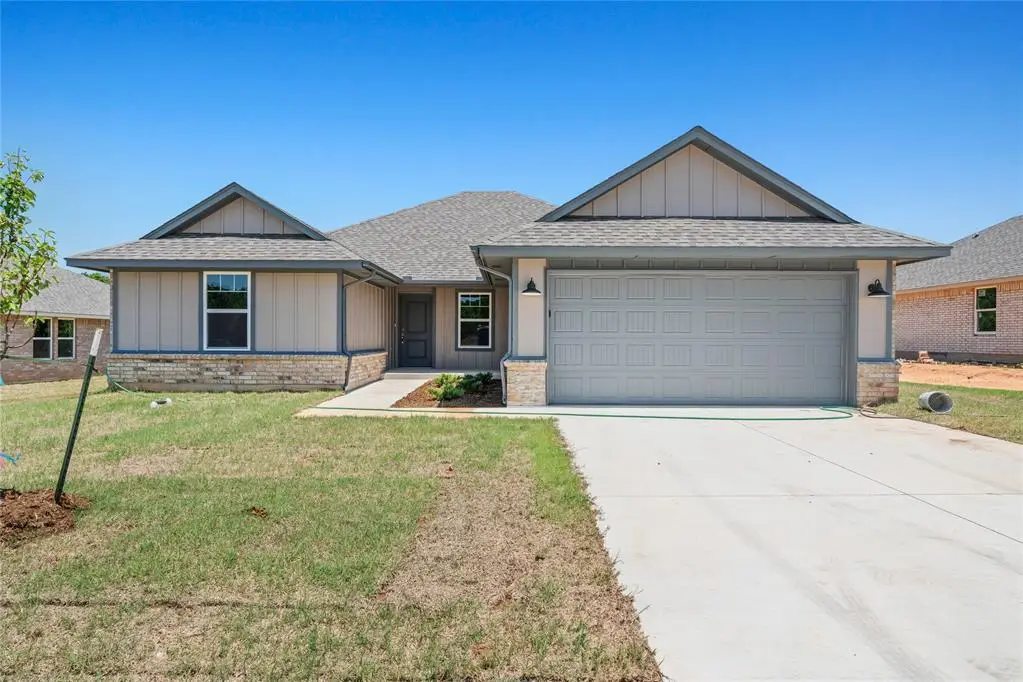 4637 Lincoln Landing, Harrah, OK 73045 - Image #1