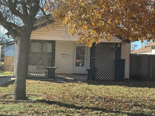 423 N Lowe Street, Hobart, OK 73651