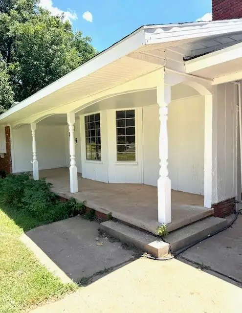 306 W 9th Street, Cordell, OK 73632 - Image #2