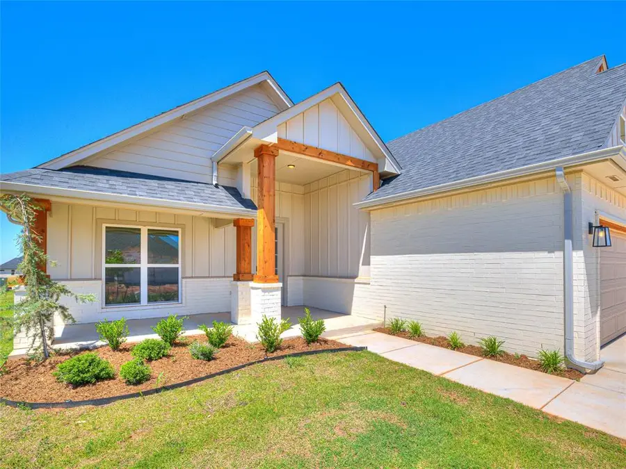 9205 SW 35th Street, Oklahoma City, OK 73179 - Image #2