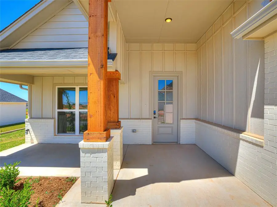 9205 SW 35th Street, Oklahoma City, OK 73179 - Image #3