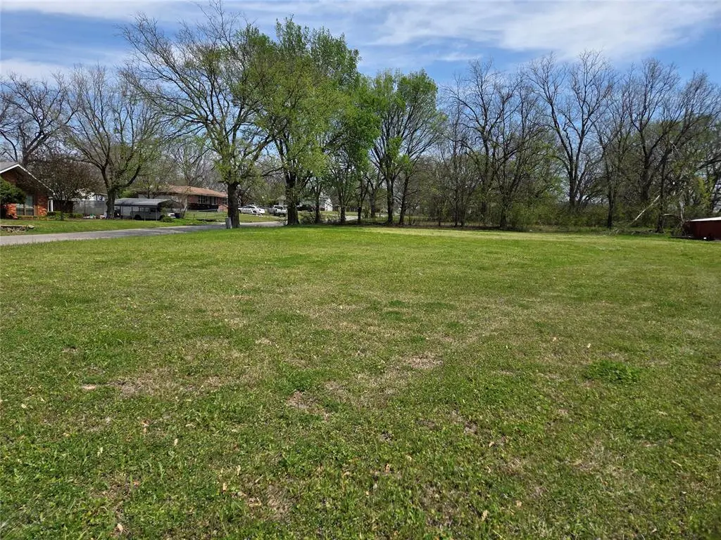 E Schmid Street, Wynnewood, OK 73098 - Image #1