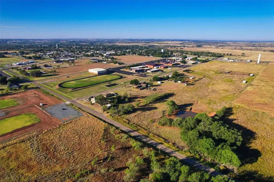 E Cannon Drive, Sayre, OK 73662 - Image #3