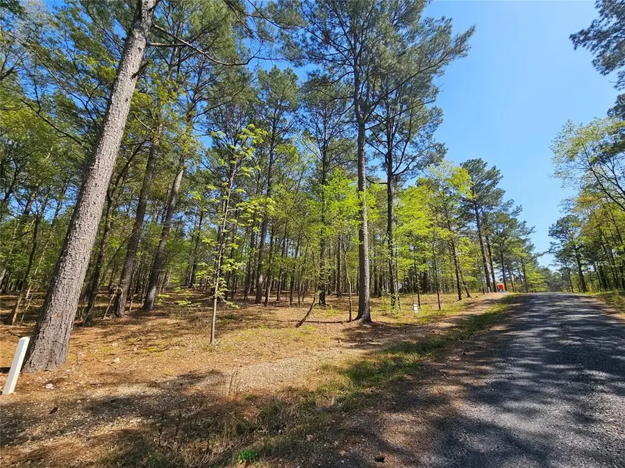 640 Three Creeks Road, Broken Bow, OK 74728 - Image #2