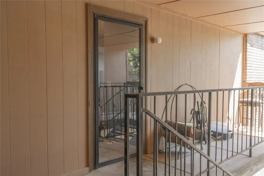 6554 N Meridian Avenue #210, Oklahoma City, OK 73116 - Image #3