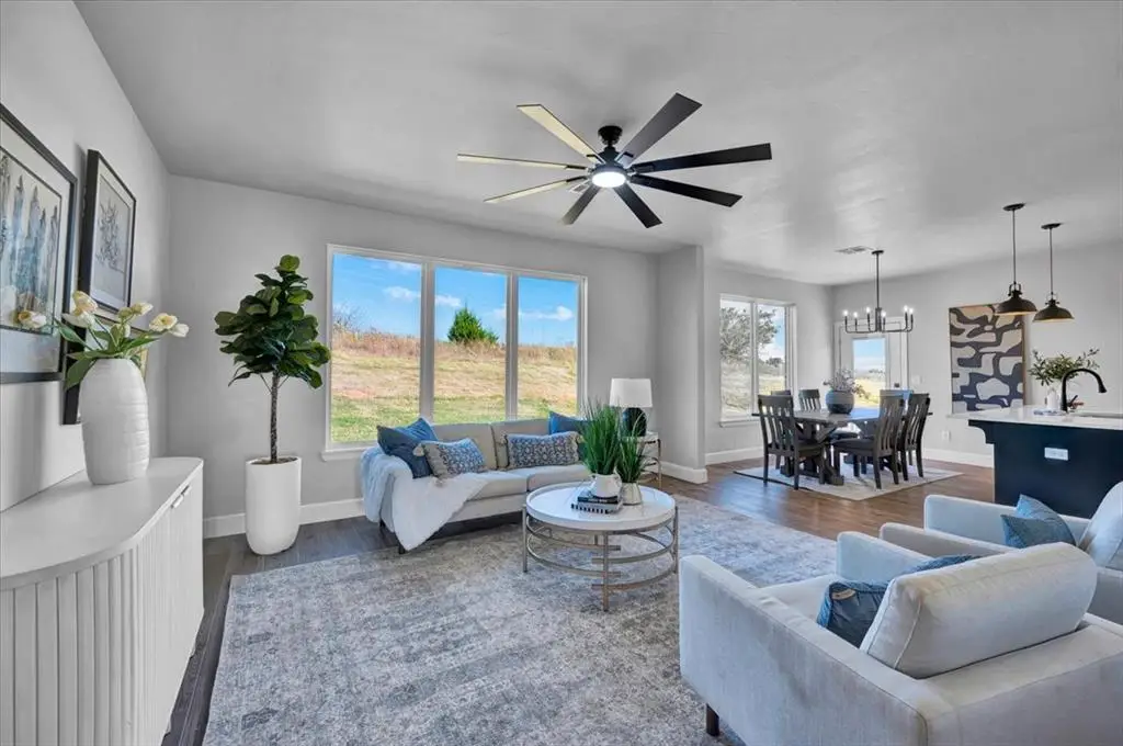 1237 E Stetson Lane, Mustang, OK 73064 - Image #1