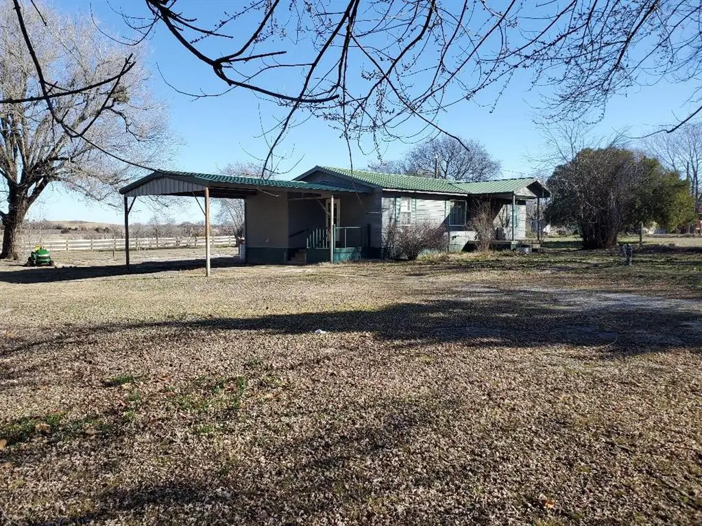 824 W Houston Street, Okemah, OK 74859 - Image #1