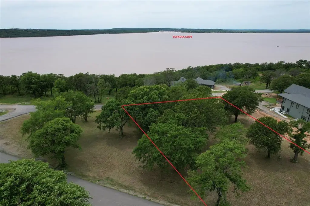 194 Patriot Pointe, Eufaula, OK 74432 - Image #1