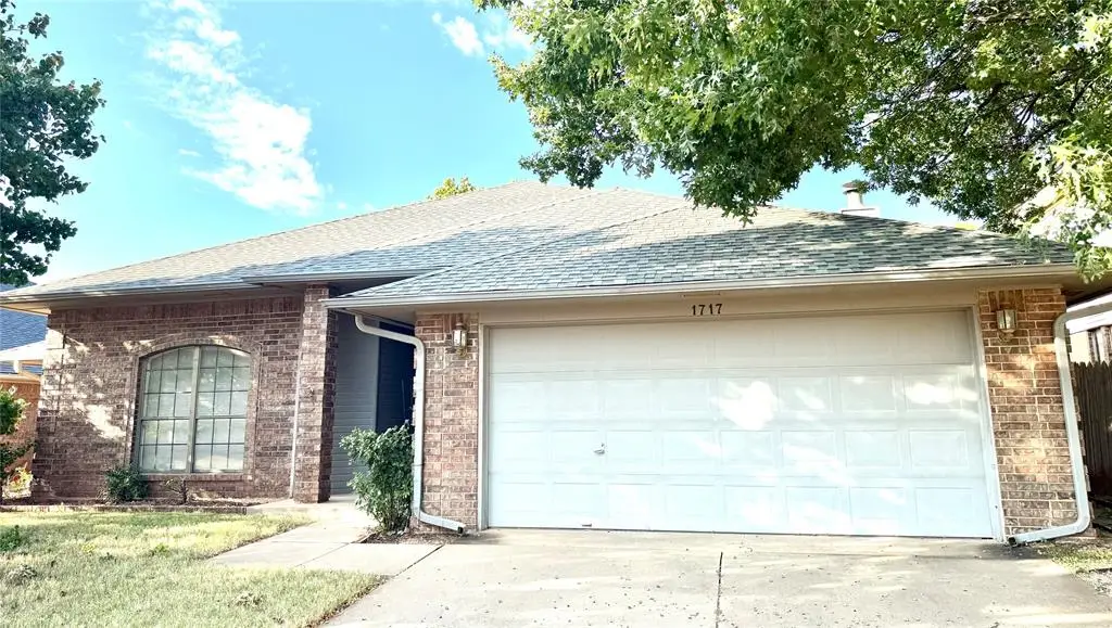 1717 Park View Pl Place, Edmond, OK 73003 - Image #1