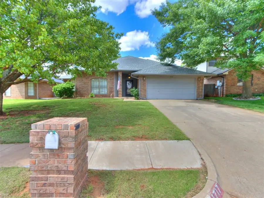 1717 Park View Pl Place, Edmond, OK 73003 - Image #3