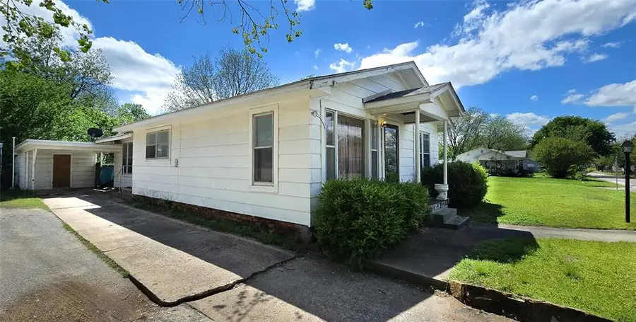 204 NE 10th Avenue, Ardmore, OK 73401 - #3