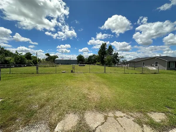 1821 W Wiley Street, Shawnee, OK 74804