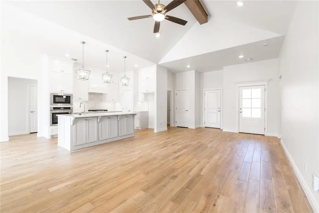 10312 SW 55th Terrace, Mustang, OK 73064 - Image #1