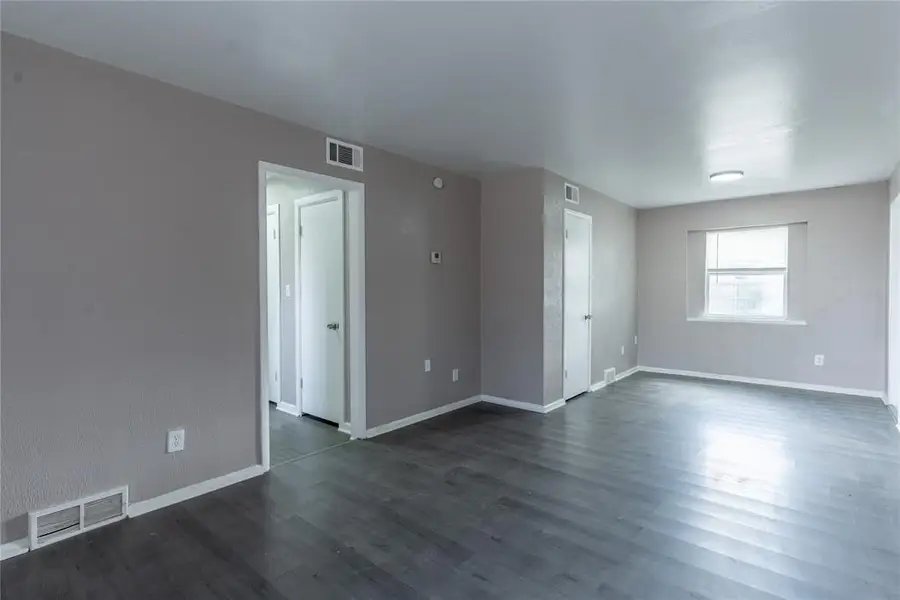 2208 SW 61st Terrace, Oklahoma City, OK 73159 - Image #3