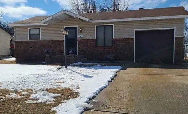 4805 S Shallow Brook Drive, Oklahoma City, OK 73129