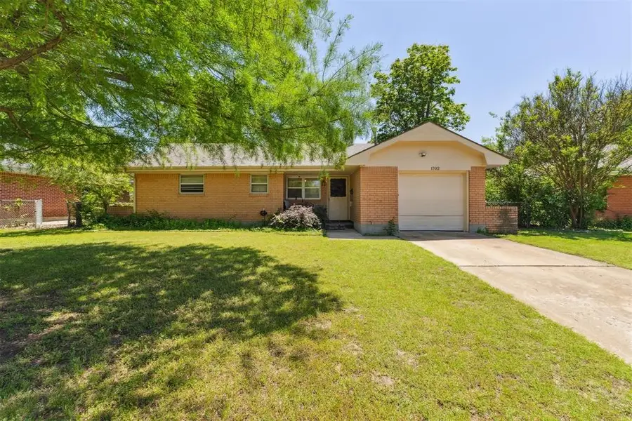 1702 Denison Drive, Norman, OK 73069 - Image #2
