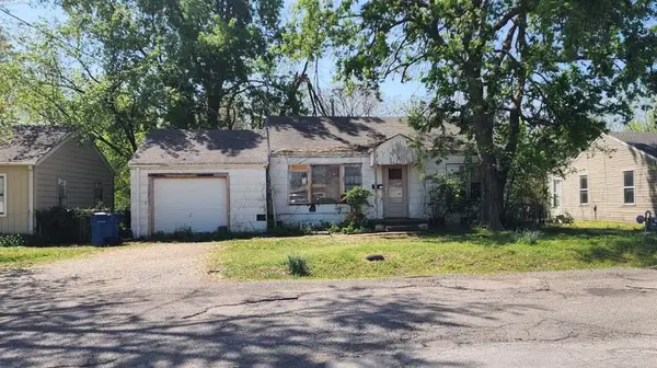 607 E 7th Avenue, Stillwater, OK 74074