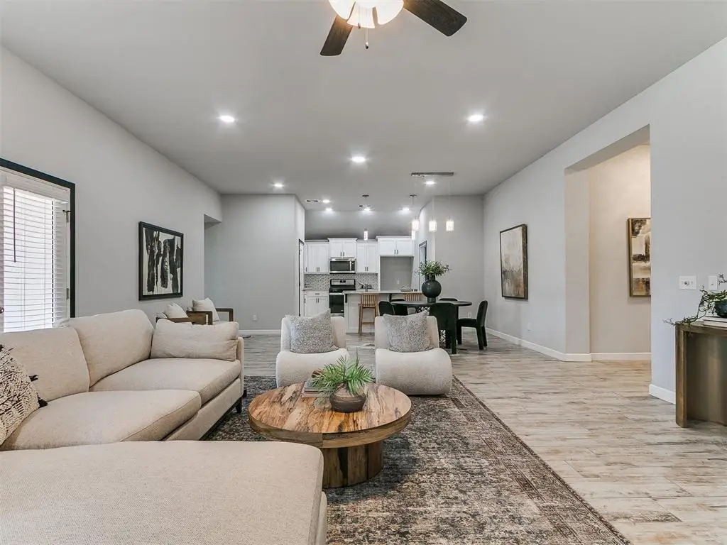 12929 NW 4th Street, Yukon, OK 73099 - Image #1