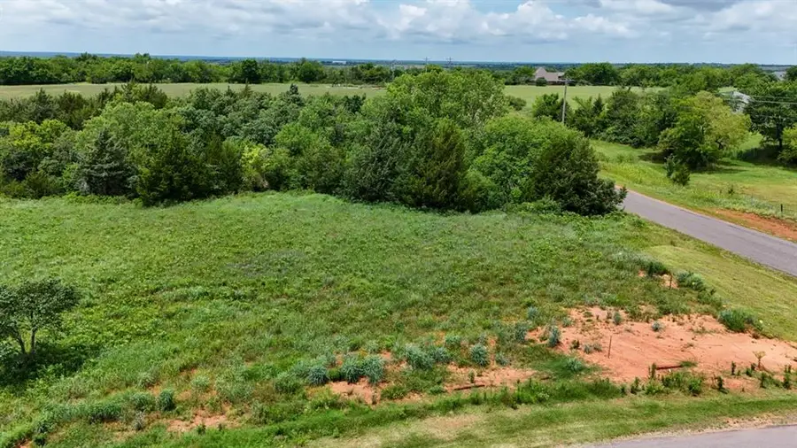 1212 Chestnut Lane, Goldsby, OK 73093 - Image #2
