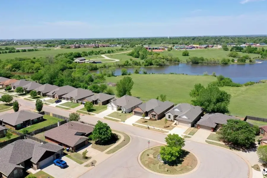 2317 Alameda Park Drive, Norman, OK 73071 - Image #2