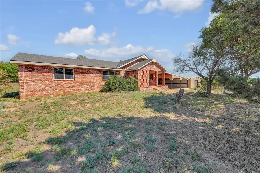 17458 E 1230 Road, Erick, OK 73645 - Image #2