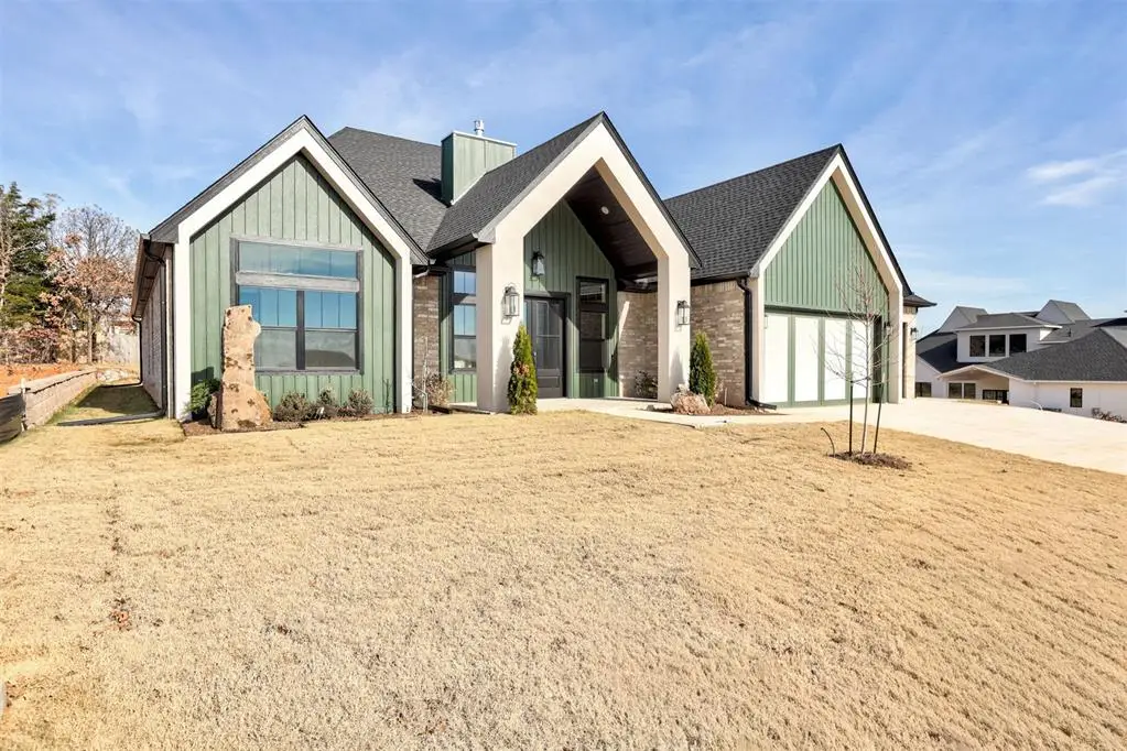 8001 Amber Ridge Drive, Edmond, OK 73034 - Image #1