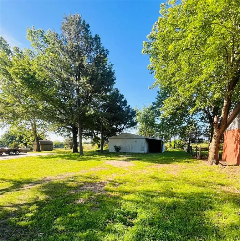2217 7th Street, Prague, OK 74864 - Image #3