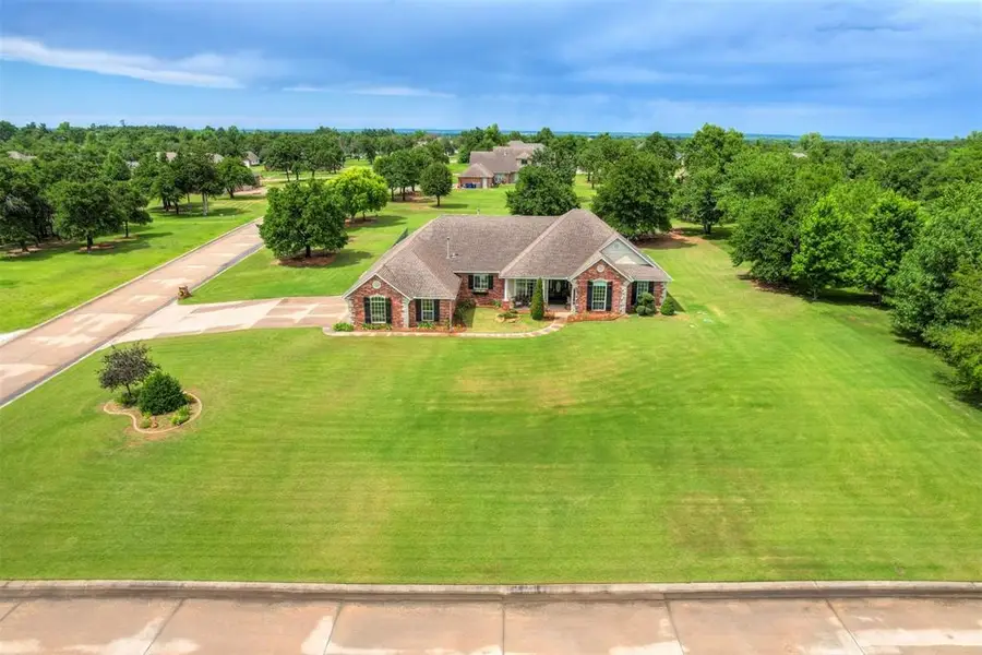 16523 Roserock Circle, Choctaw, OK 73020 - Image #2