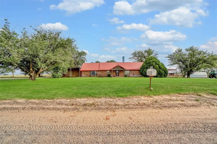 20523 E County Road 158 Road, Altus, OK 73521 - Image #2