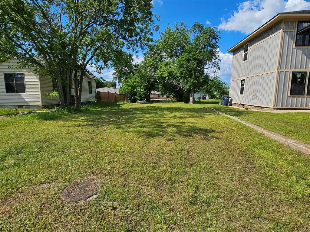 216 W Georgia Street, Shawnee, OK 74804 - Image #1