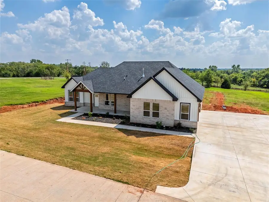 2437 Canyon Circle, Blanchard, OK 73010 - Image #3