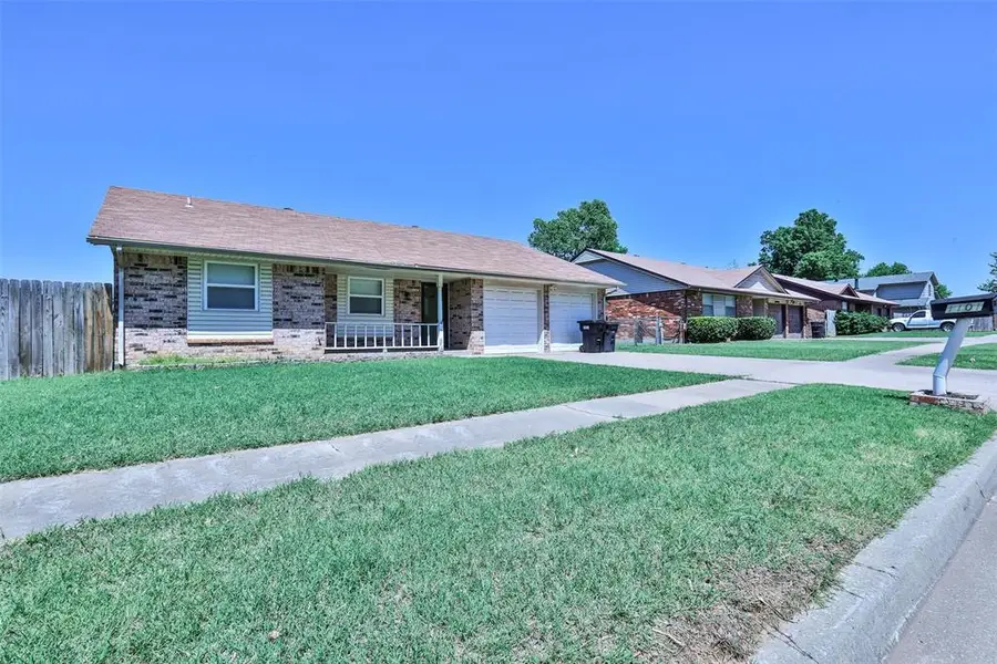 1101 S English Street, Moore, OK 73160 - Image #2