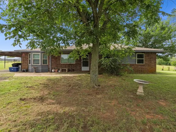 20158 140th Street, Maysville, OK 73057