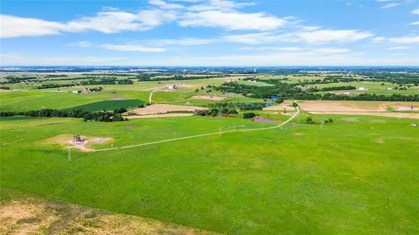 0000 E Grand Ave Avenue, Chickasha, OK 73018