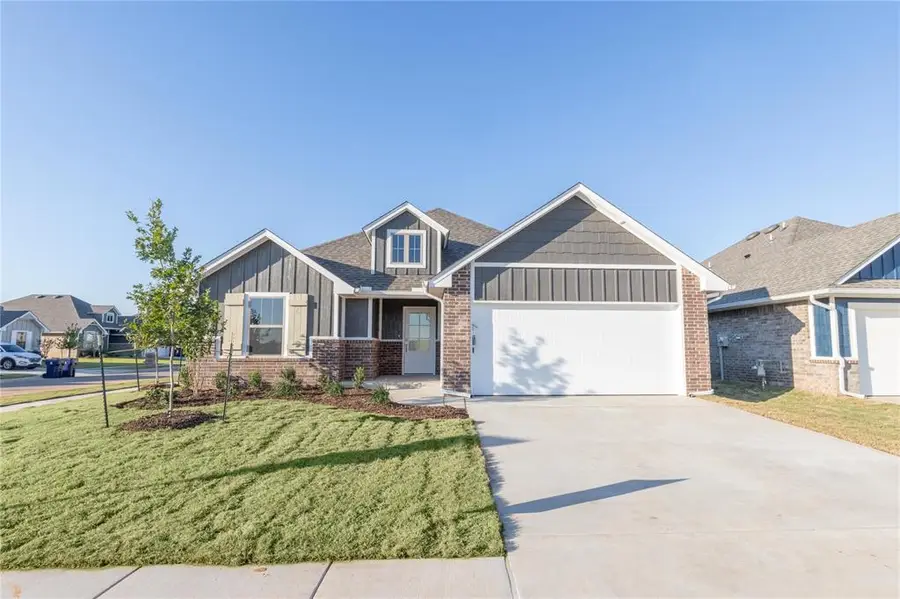 12337 SW 32nd Street, Yukon, OK 73099 - Image #2