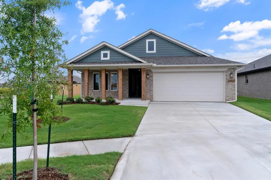 15800 Switchgrass Place, Moore, OK 73170 - Image #2