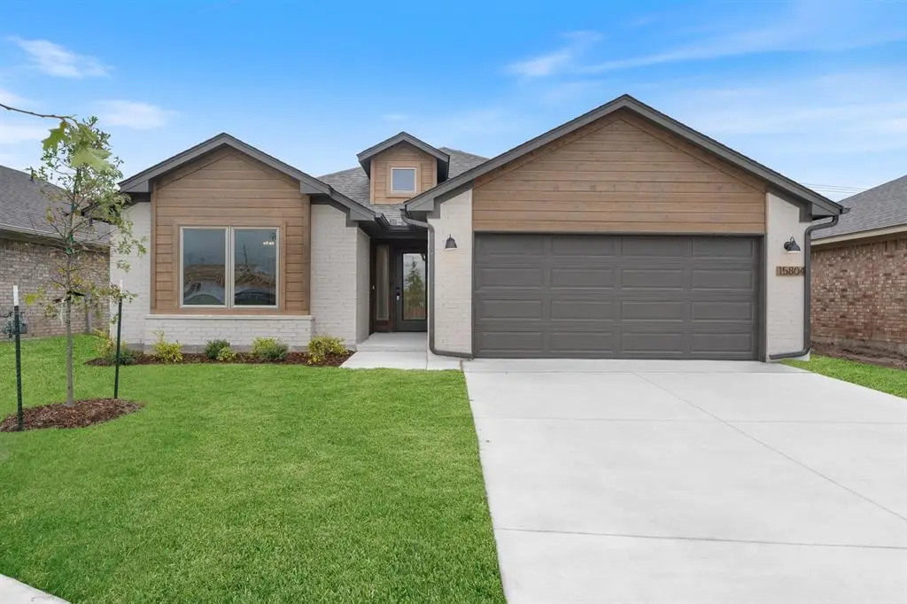 15804 Switchgrass Place, Moore, OK 73170 - Image #1