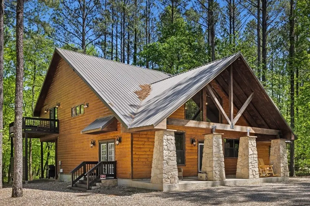 372 Timber Creek Trail, Broken Bow, OK 74728 - Image #1