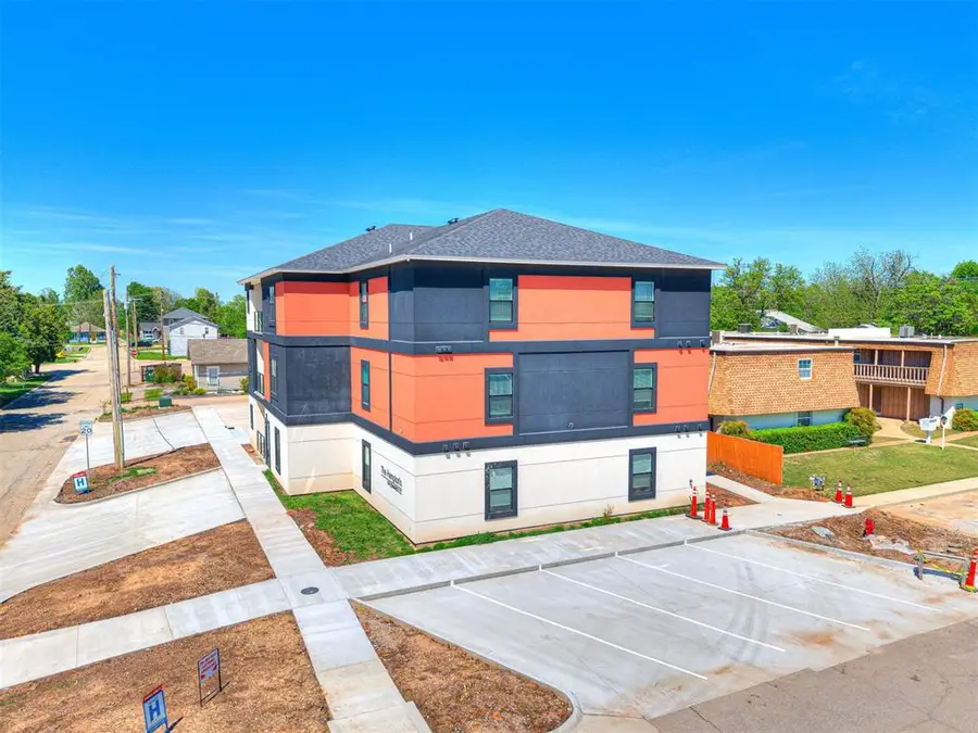 103 E Edwards Street, Edmond, OK 73034 - Image #2