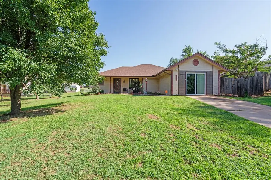 1714 E University Avenue, Guthrie, OK 73044 - Image #3