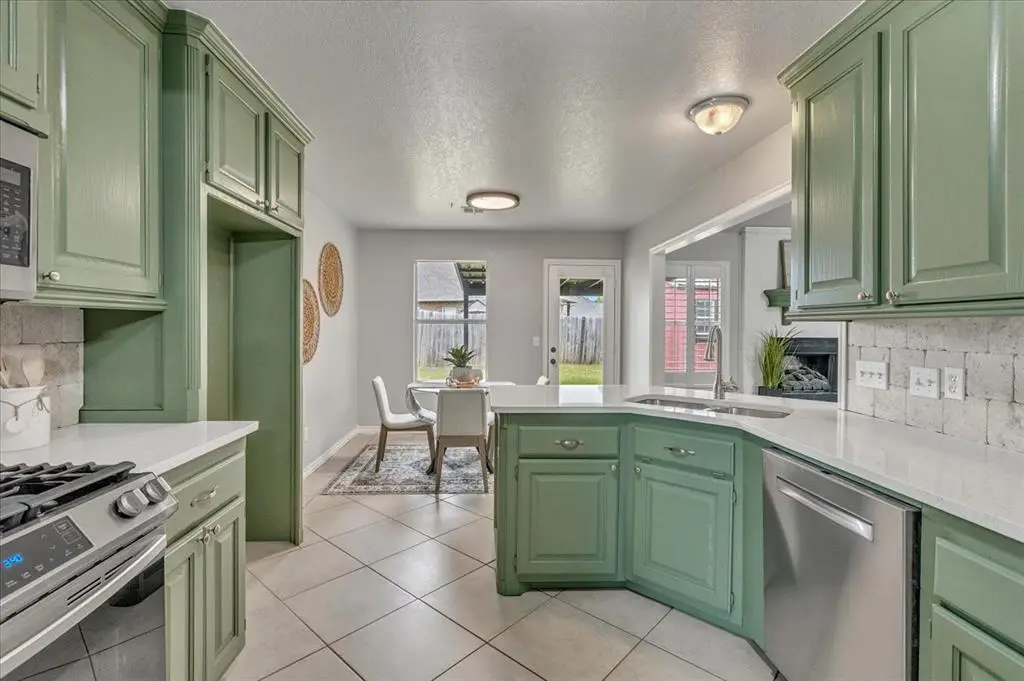 2309 NW 157th Terrace, Edmond, OK 73013 - Image #1