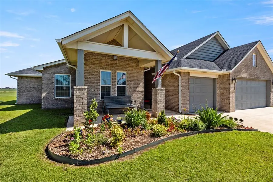 29731 Jade Street, Cashion, OK 73016 - Image #3